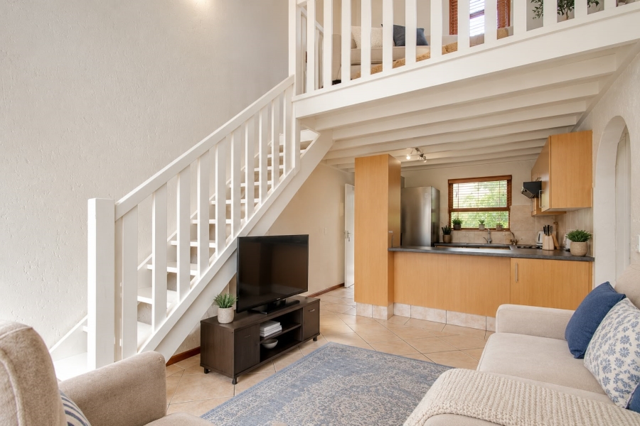 1 Bedroom Property for Sale in Pineslopes Gauteng
