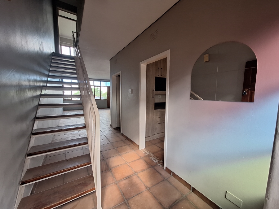 2 Bedroom Property for Sale in Silverfields Gauteng