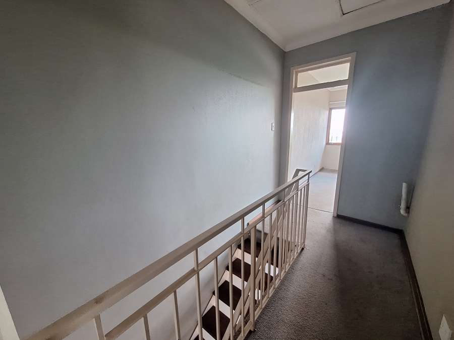 2 Bedroom Property for Sale in Silverfields Gauteng