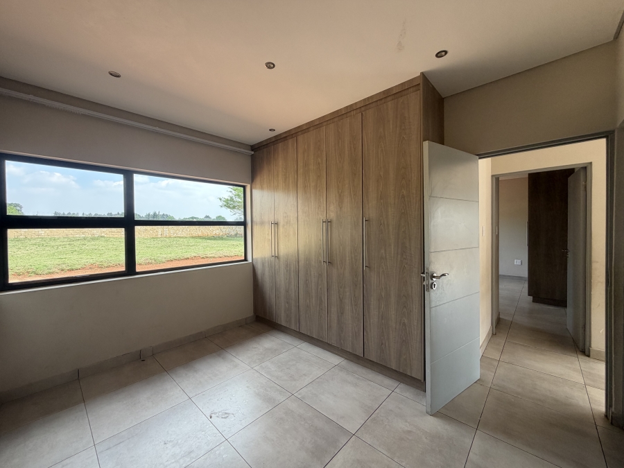 To Let 2 Bedroom Property for Rent in Deltoida A H Gauteng