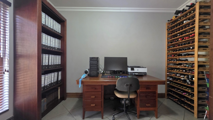 3 Bedroom Property for Sale in Eldo View Gauteng