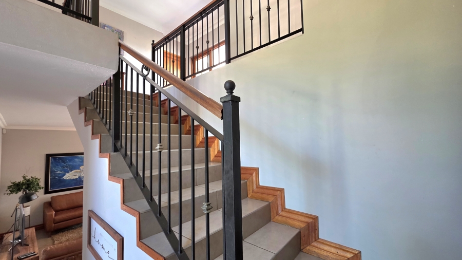 3 Bedroom Property for Sale in Eldo View Gauteng