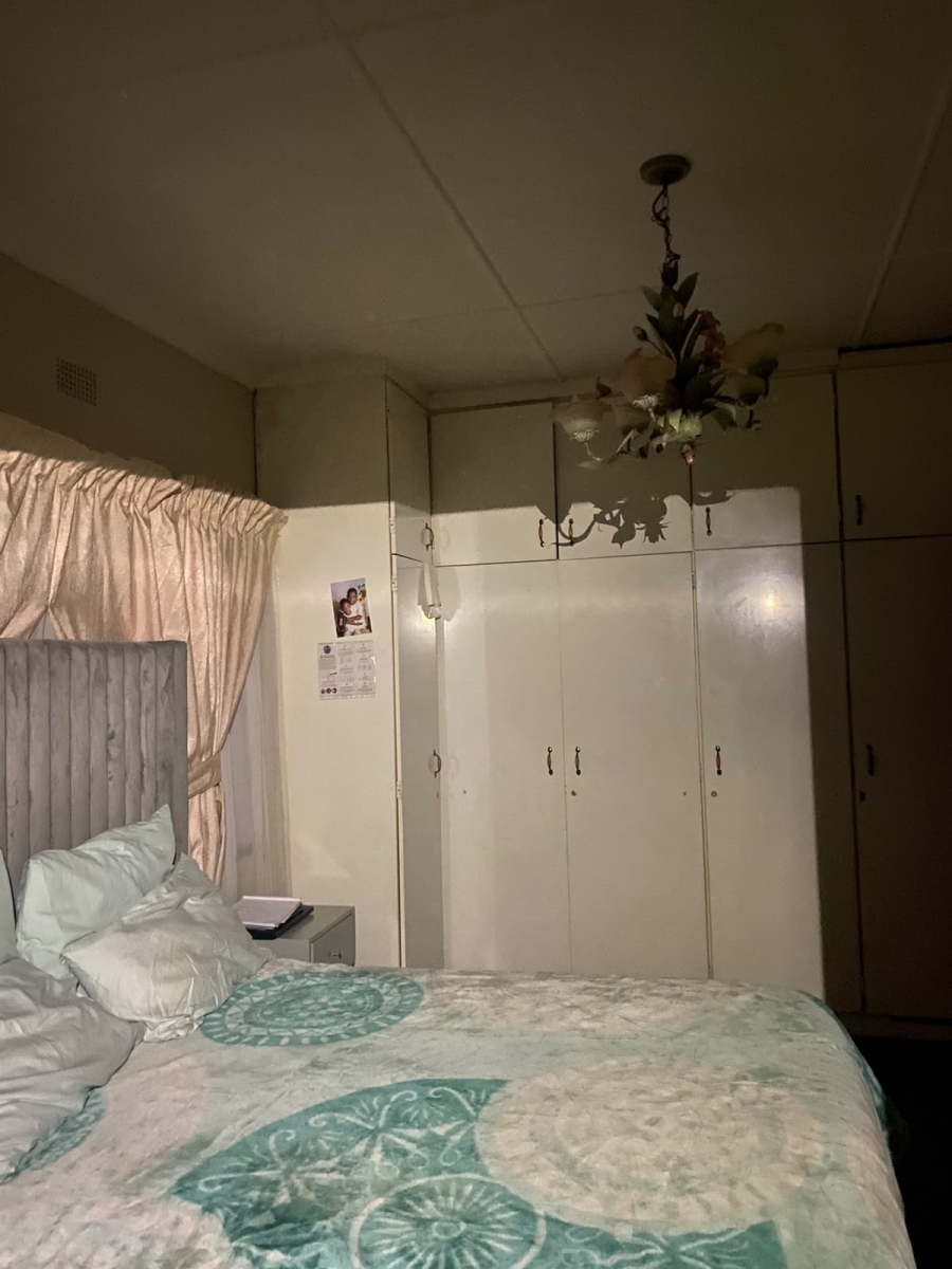To Let 2 Bedroom Property for Rent in Eastleigh Ridge Gauteng
