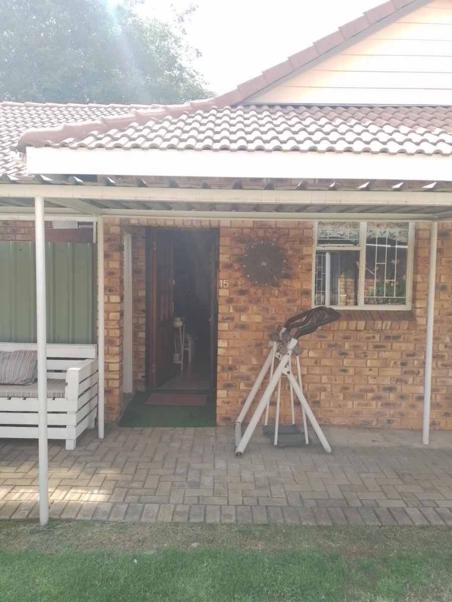3 Bedroom Property for Sale in Primrose Gauteng