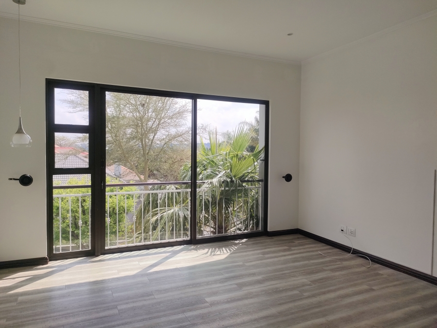 4 Bedroom Property for Sale in Greenstone Hill Gauteng
