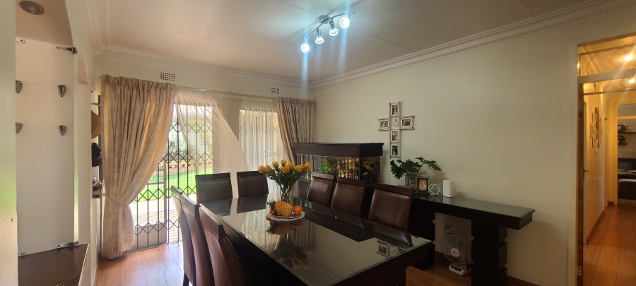 3 Bedroom Property for Sale in Edenvale Central Gauteng