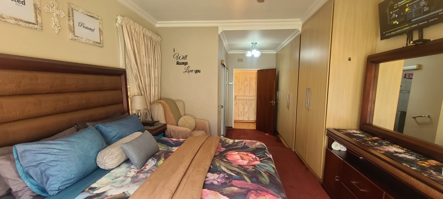 3 Bedroom Property for Sale in Edenvale Central Gauteng