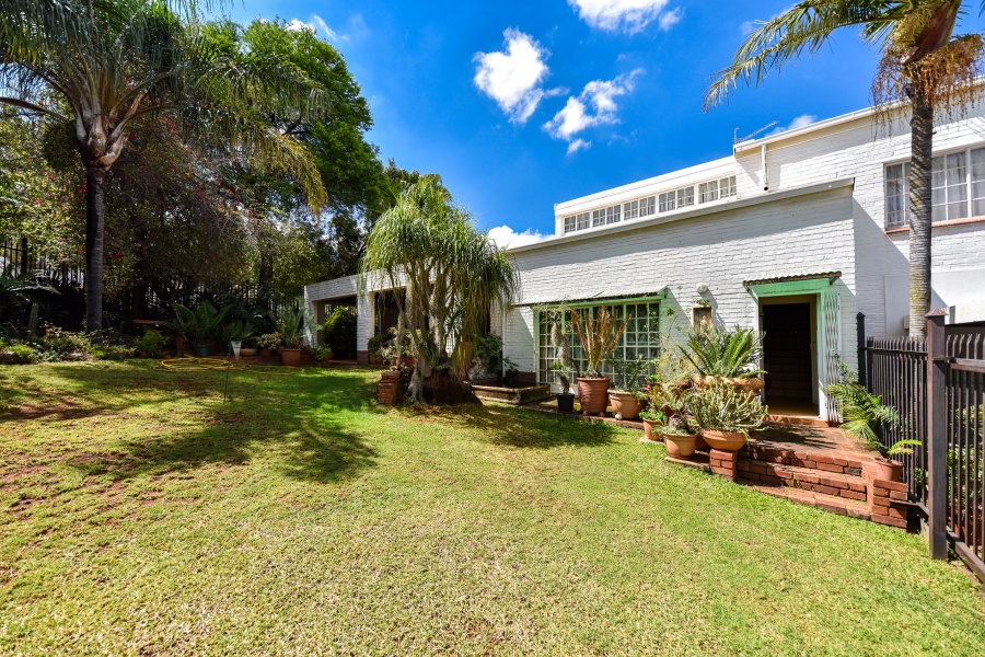 6 Bedroom Property for Sale in Sterrewag Gauteng