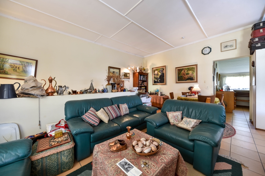 6 Bedroom Property for Sale in Sterrewag Gauteng