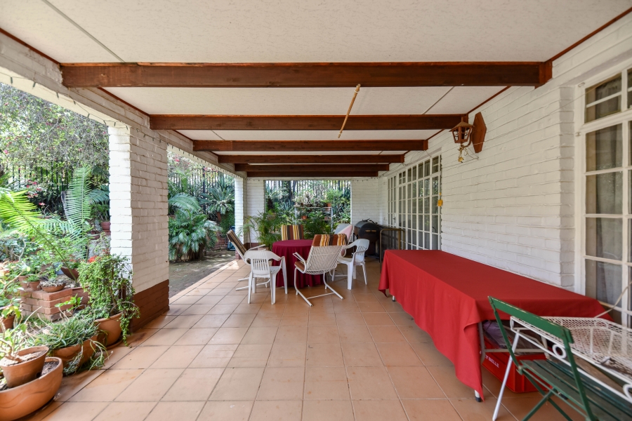 6 Bedroom Property for Sale in Sterrewag Gauteng
