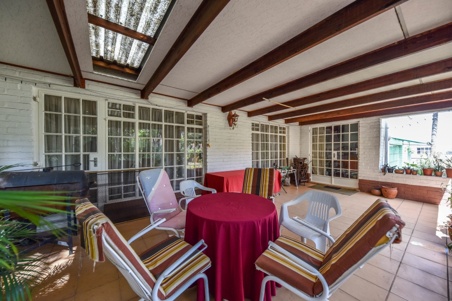 6 Bedroom Property for Sale in Sterrewag Gauteng