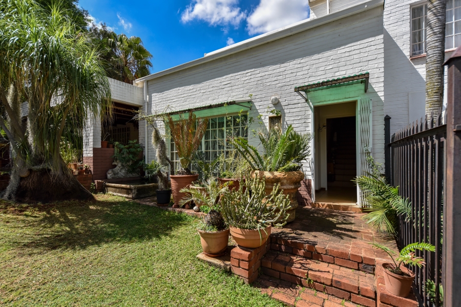 6 Bedroom Property for Sale in Sterrewag Gauteng