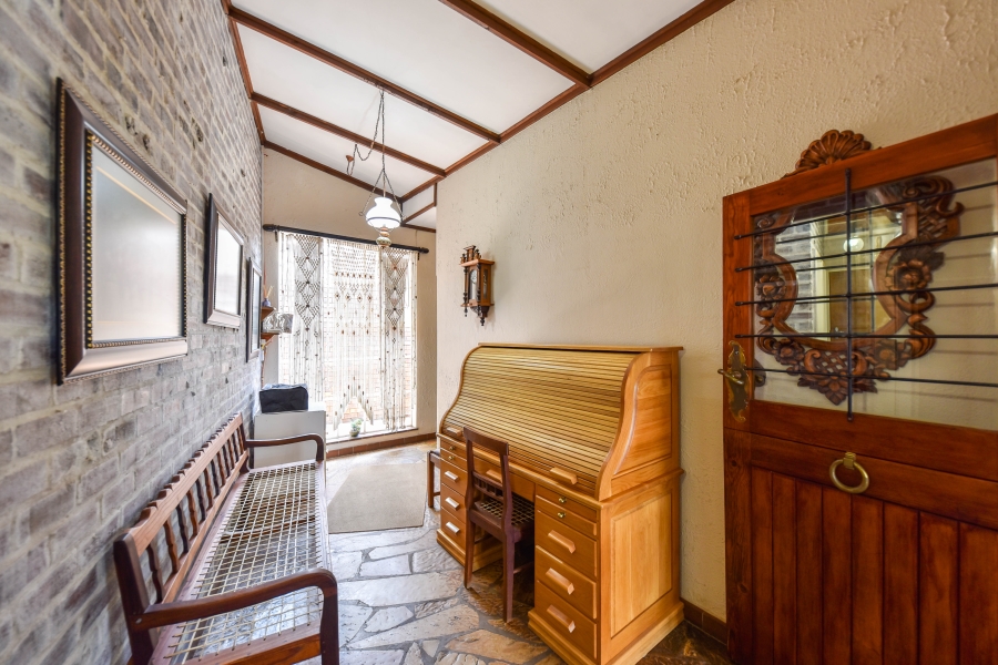 6 Bedroom Property for Sale in Riviera Gauteng