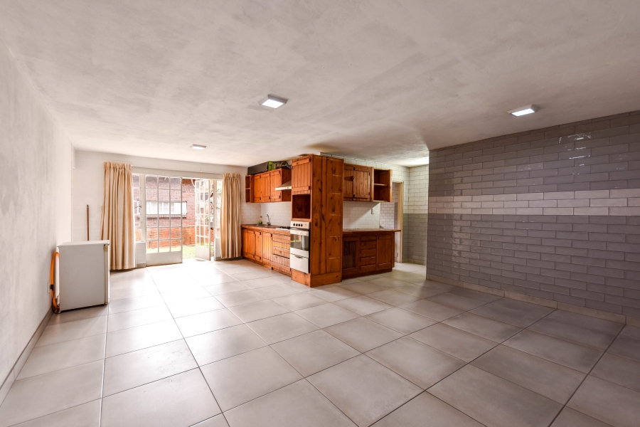6 Bedroom Property for Sale in Riviera Gauteng