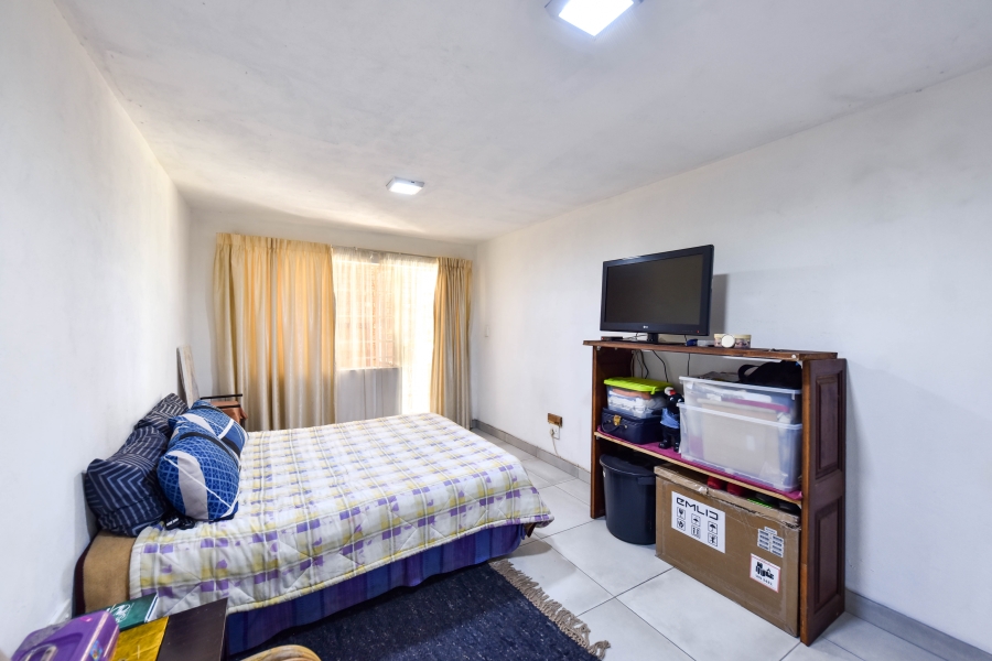 6 Bedroom Property for Sale in Riviera Gauteng