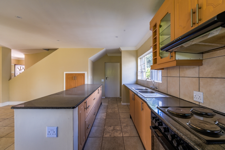 4 Bedroom Property for Sale in Equestria Gauteng