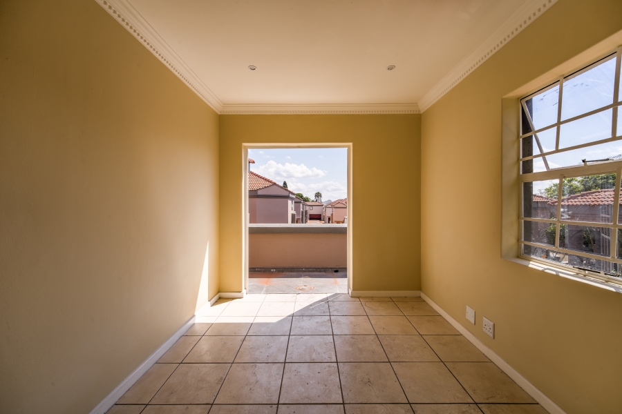 4 Bedroom Property for Sale in Equestria Gauteng