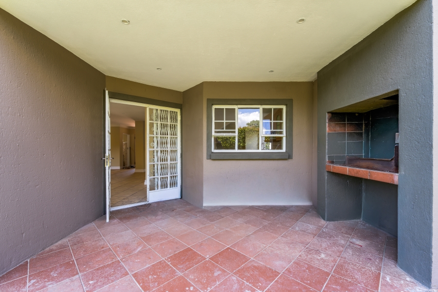 4 Bedroom Property for Sale in Equestria Gauteng