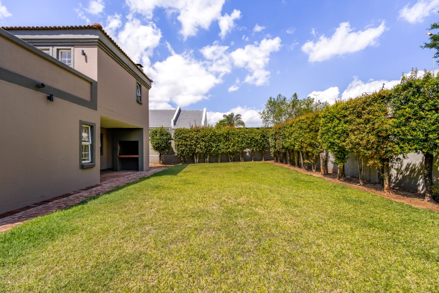 4 Bedroom Property for Sale in Equestria Gauteng