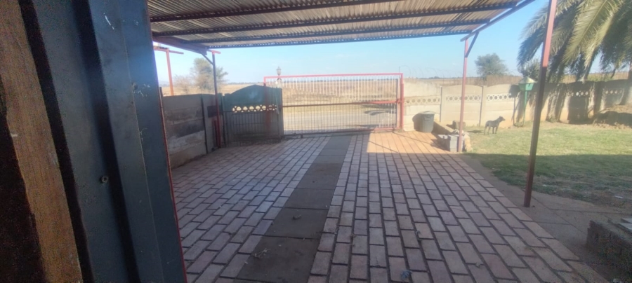 3 Bedroom Property for Sale in Sonland Park Gauteng