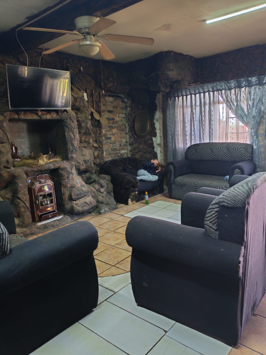 3 Bedroom Property for Sale in Sonland Park Gauteng