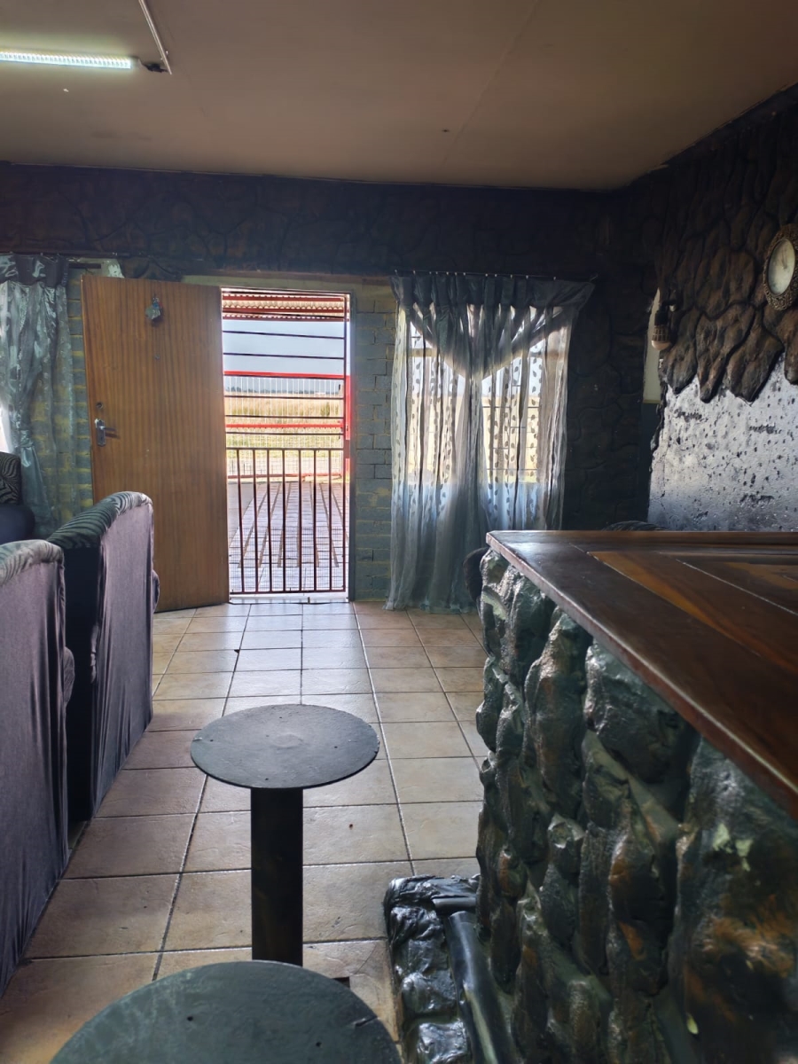 3 Bedroom Property for Sale in Sonland Park Gauteng