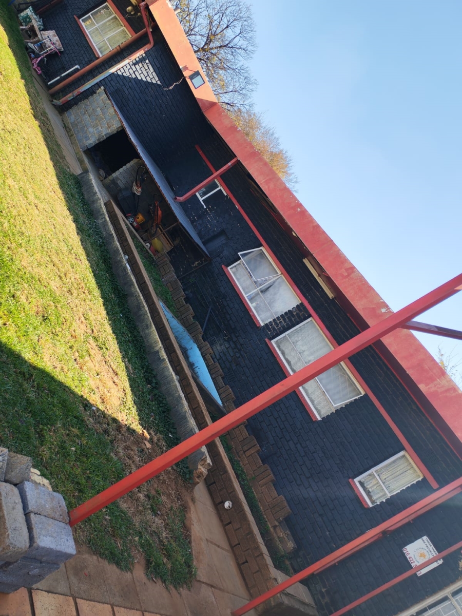 3 Bedroom Property for Sale in Sonland Park Gauteng