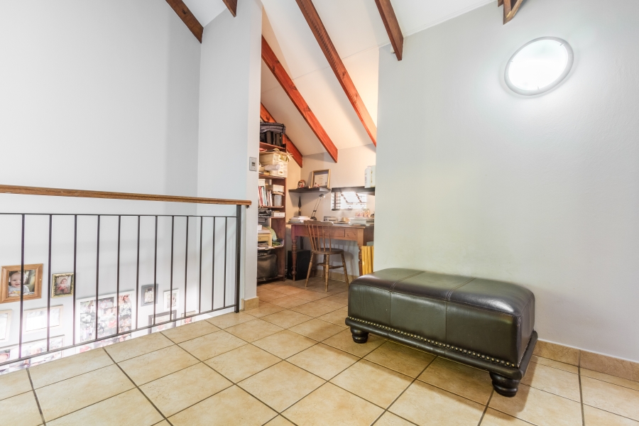 2 Bedroom Property for Sale in Equestria Gauteng
