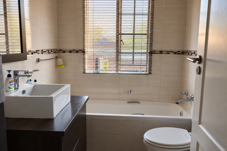 2 Bedroom Property for Sale in Equestria Gauteng
