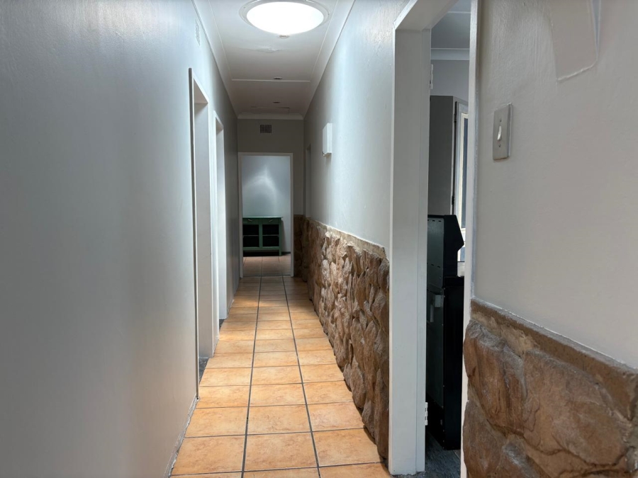To Let 3 Bedroom Property for Rent in Waverley Gauteng