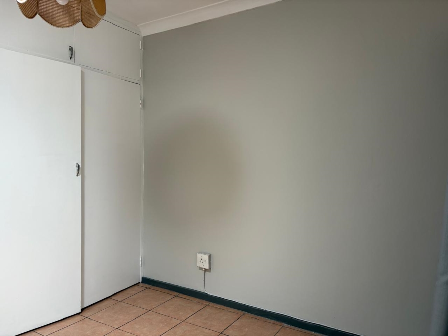 To Let 3 Bedroom Property for Rent in Waverley Gauteng