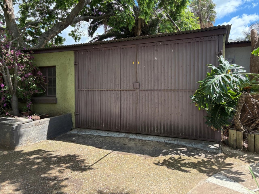 To Let 3 Bedroom Property for Rent in Waverley Gauteng