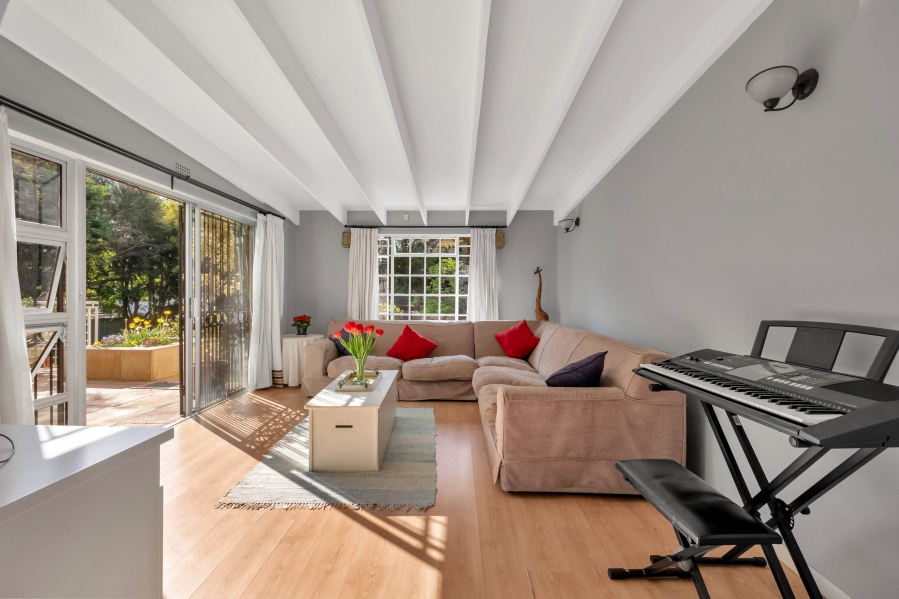 4 Bedroom Property for Sale in Emmarentia Gauteng