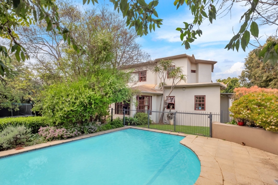 5 Bedroom Property for Sale in Emmarentia Gauteng