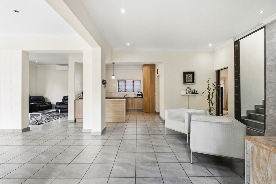 4 Bedroom Property for Sale in Douglasdale Gauteng