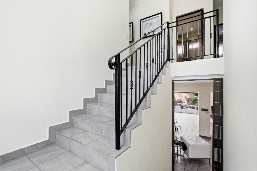 4 Bedroom Property for Sale in Douglasdale Gauteng