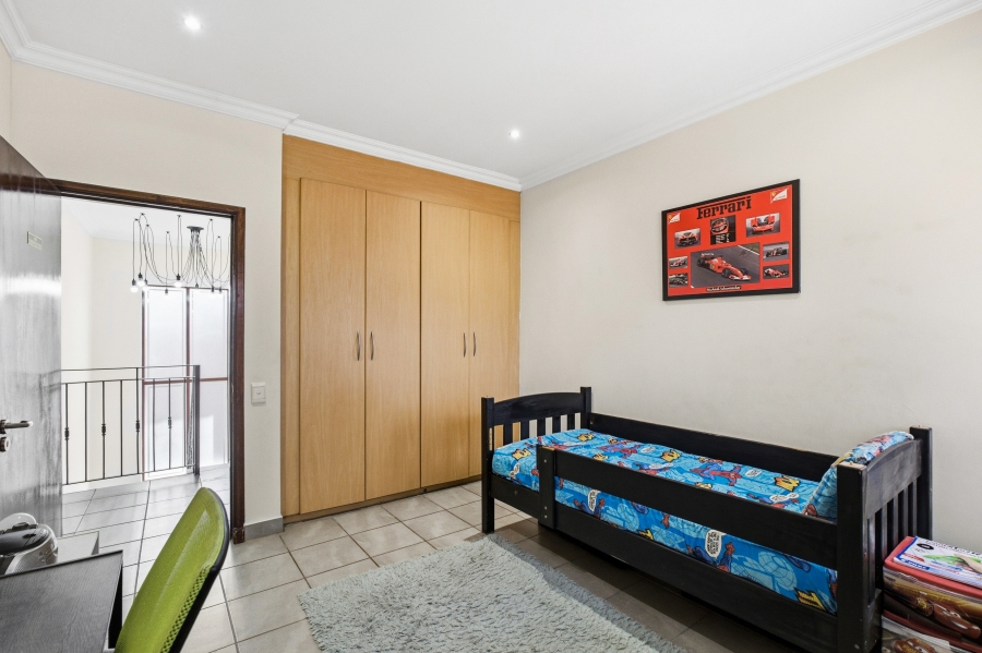4 Bedroom Property for Sale in Douglasdale Gauteng