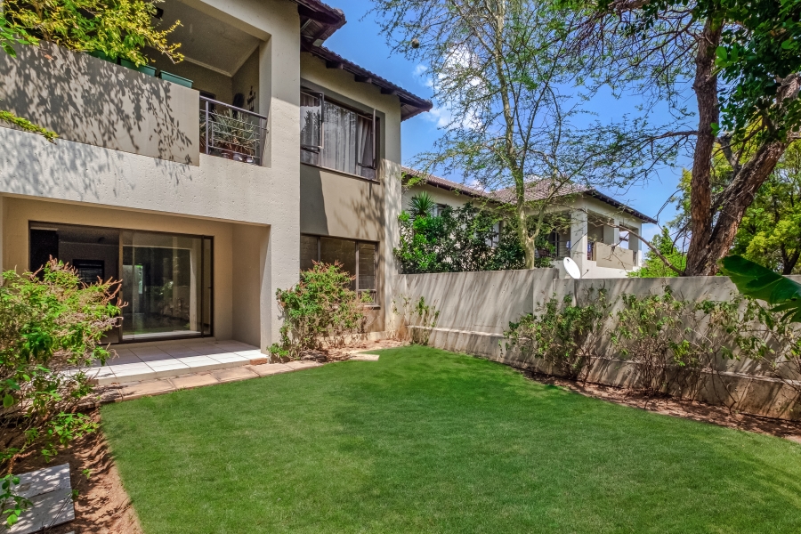 To Let 2 Bedroom Property for Rent in Fourways Gauteng