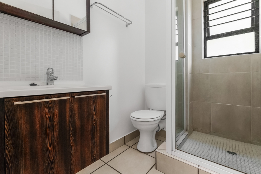 To Let 2 Bedroom Property for Rent in Fourways Gauteng