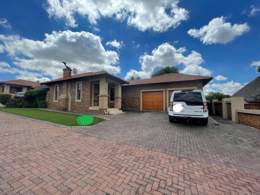 3 Bedroom Property for Sale in Lambton Gauteng