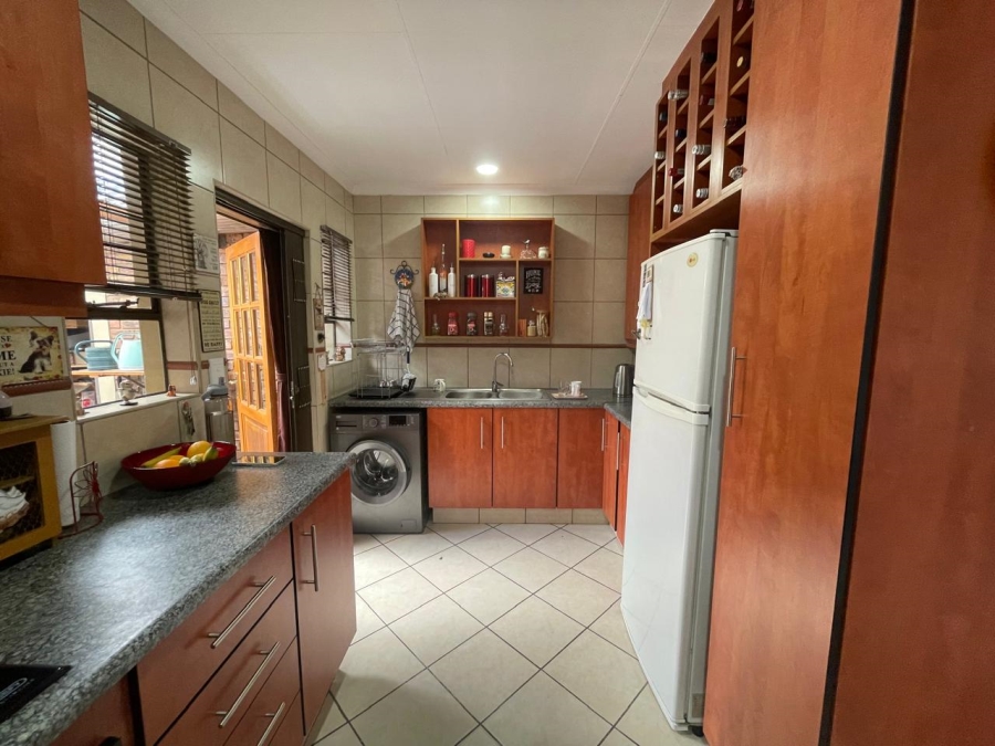 3 Bedroom Property for Sale in Lambton Gauteng