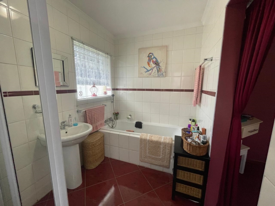 3 Bedroom Property for Sale in Lambton Gauteng