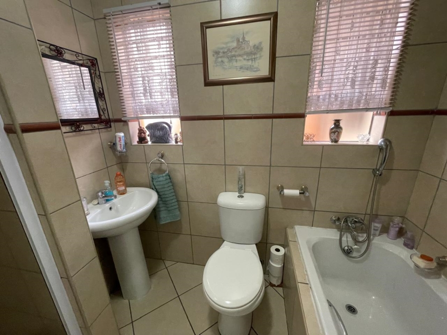 3 Bedroom Property for Sale in Lambton Gauteng