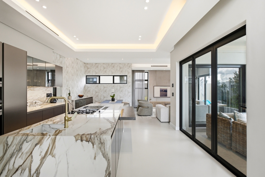 4 Bedroom Property for Sale in Lonehill Gauteng