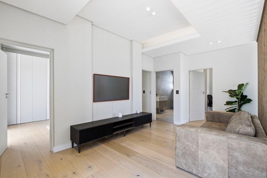 4 Bedroom Property for Sale in Lonehill Gauteng