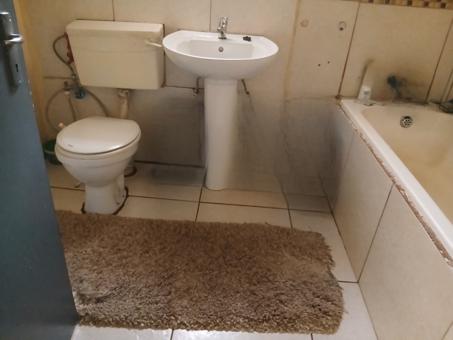 3 Bedroom Property for Sale in Selection Park Gauteng