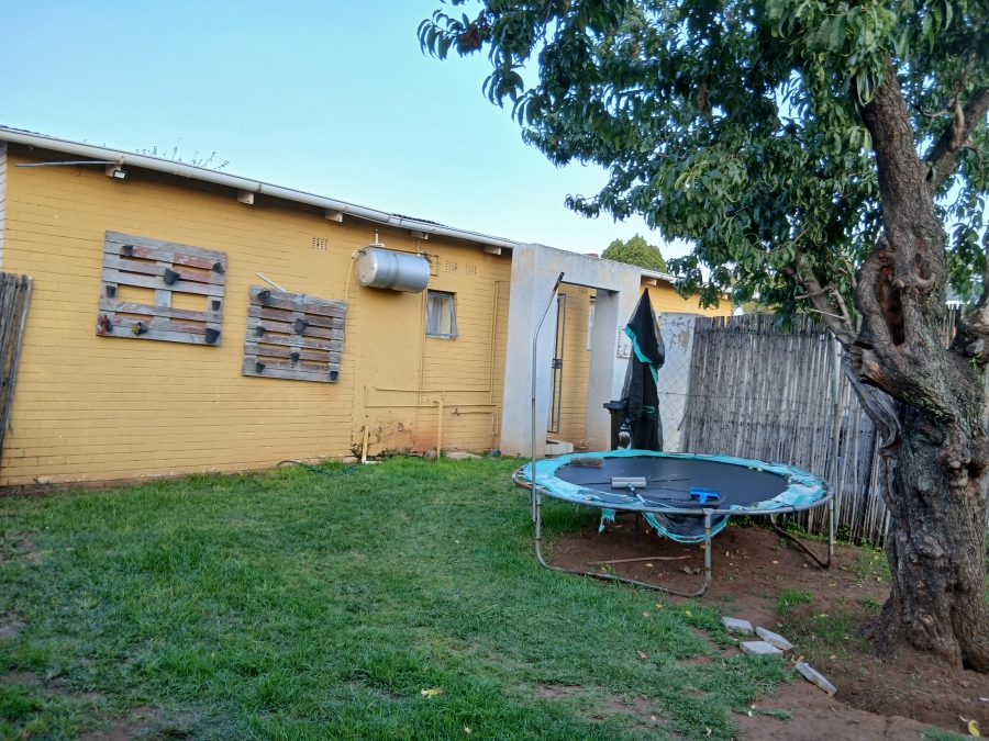 3 Bedroom Property for Sale in Selection Park Gauteng