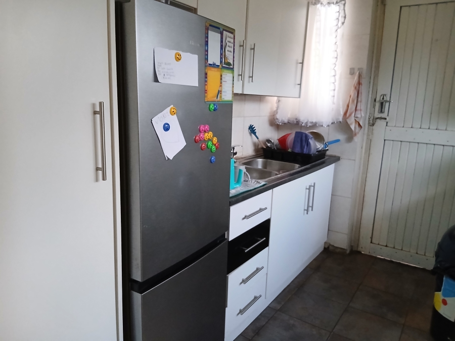 3 Bedroom Property for Sale in Selection Park Gauteng