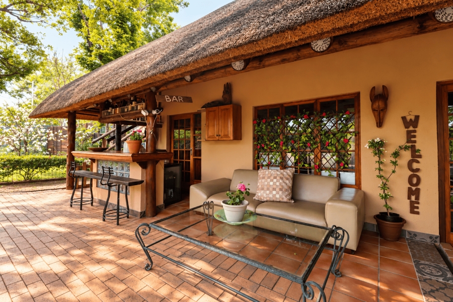 12 Bedroom Property for Sale in Glen Austin Gauteng