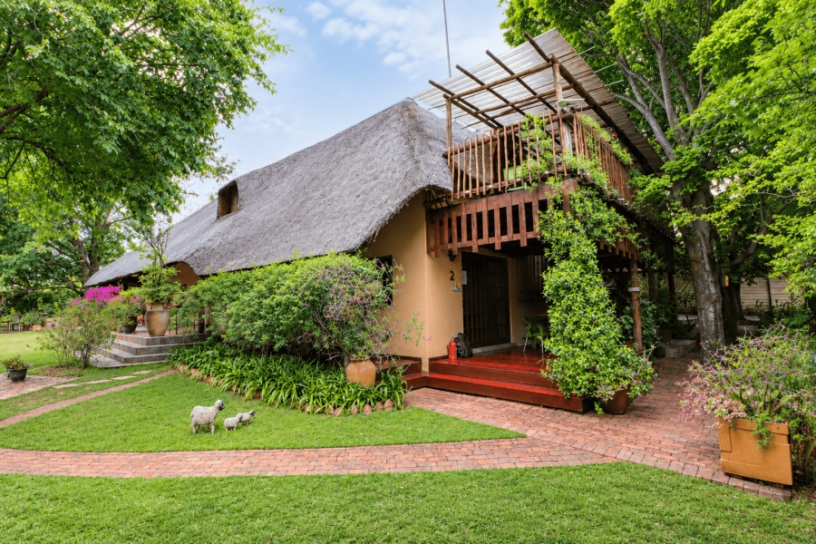 12 Bedroom Property for Sale in Glen Austin Gauteng